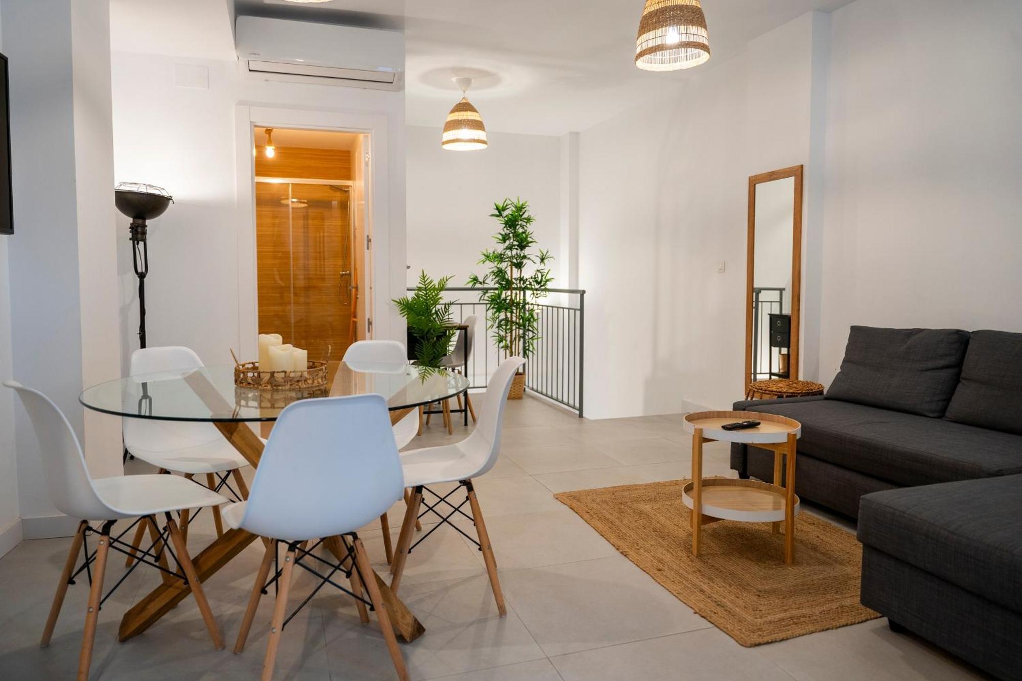 Apartment Andrea in Malaga Center Exteriör bild